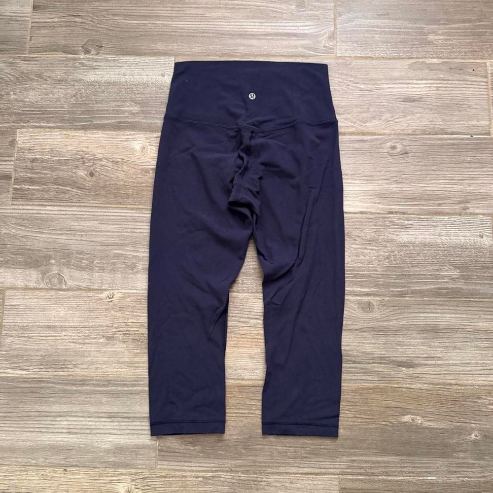 Lululemon Align Navy Blue capri Leggings size 6
